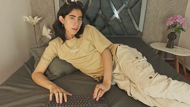 ryo light online show from February 6, 4:20 am