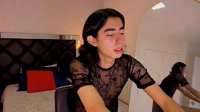 Snapshot of ryo_light chatting on October 23, 7:06 pm ryo light online show from October 23, 7:06 pm