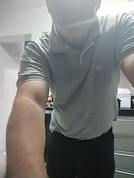 LeoMaduroSP online show from November 6, 8:34 pm