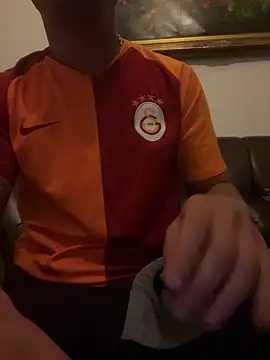 OfferedTearing online show from October 28, 10:12 pm