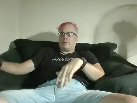 Snapshot of nerdy6 chatting on September 22, 10:37 am nerdy6 online show from September 22, 10:37 am