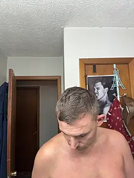 Snapshot of Integrityofsin chatting on October 29, 11:24 am Integrityofsin online show from October 29, 11:24 am