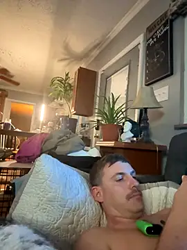 Snapshot of Integrityofsin chatting on October 18, 12:15 am Integrityofsin online show from October 18, 12:15 am