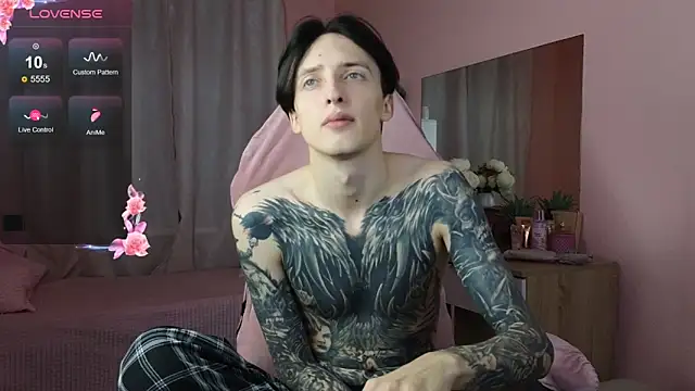 Snapshot of Martin_Jin chatting on October 24, 12:51 pm Martin Jin online show from October 24, 12:51 pm