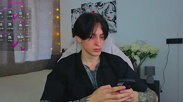 Martin Jin online show from April 24, 8:05 am