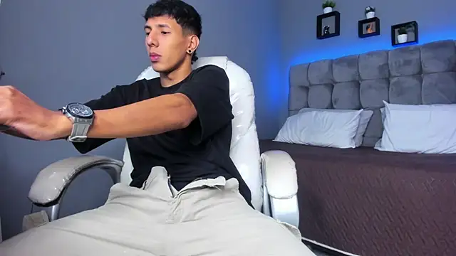 Snapshot of Juan_zabala chatting on September 28, 2:48 pm Juan zabala online show from September 28, 2:48 pm