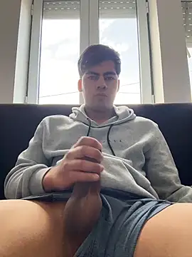 BonnieOctonary online show from May 17, 1:51 pm