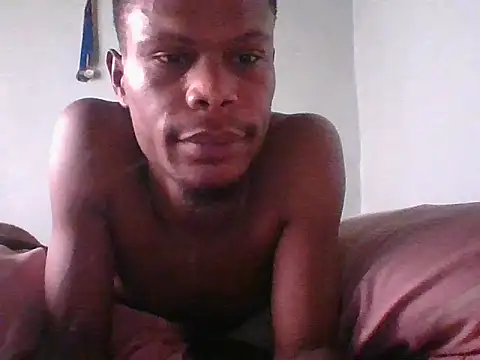 Snapshot of BIGBOYSOUTH chatting on October 28, 5:54 am BIGBOYSOUTH online show from October 28, 5:54 am