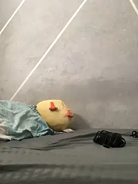 Snapshot of Cesar_Augusto chatting on October 25, 1:51 am Cesar Augusto online show from October 25, 1:51 am