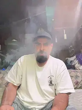 Jonathanfrom420 online show from April 29, 11:59 am