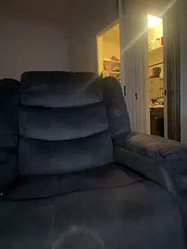 KingKevo27 online show from December 19, 10:17 pm