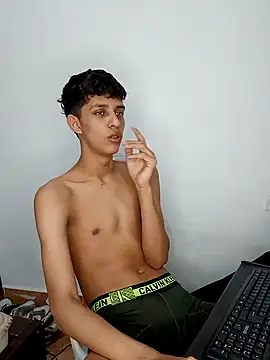 Snapshot of Allnei chatting on October 30, 10:55 pm Allnei online show from October 30, 10:55 pm