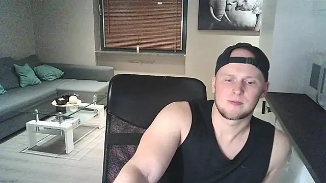 Snapshot of Dartanjanas13 chatting on September 27, 8:17 pm Dartanjanas13 online show from September 27, 8:17 pm