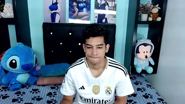 x oliver x online show from November 6, 3:09 am