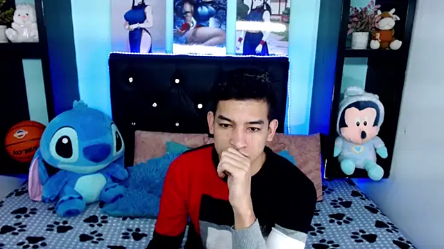 x oliver x online show from October 26, 3:19 am