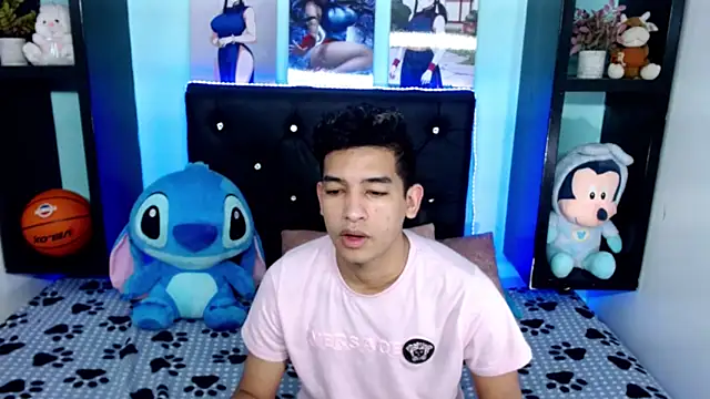 x oliver x online show from October 24, 4:58 am