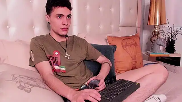 dark sun302 online show from February 6, 9:01 pm