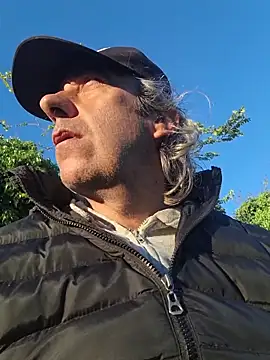 bi dare online show from April 6, 5:03 pm