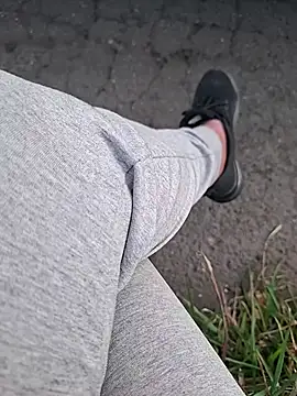 bi dare online show from April 7, 5:13 pm