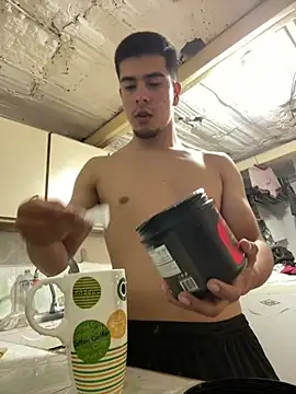 Owen 2408 online show from April 4, 7:55 pm