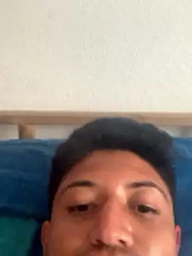 PerraAsquerosa  online show from May 11, 6:05 pm