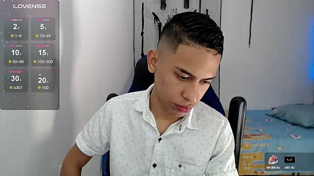 Snapshot of dylan_apol0 chatting on September 21, 4:23 am dylan apol0 online show from September 21, 4:23 am