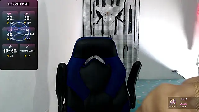 Snapshot of dylan_apol0 chatting on October 4, 2:49 am dylan apol0 online show from October 4, 2:49 am