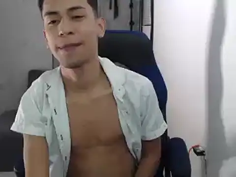 Snapshot of dylan_apol0 chatting on September 12, 5:07 am dylan apol0 online show from September 12, 5:07 am