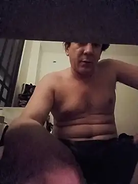 Pornoforpyros online show from October 11, 4:49 am