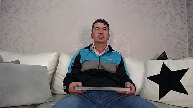 JuanKFit 45 online show from November 5, 1:35 pm