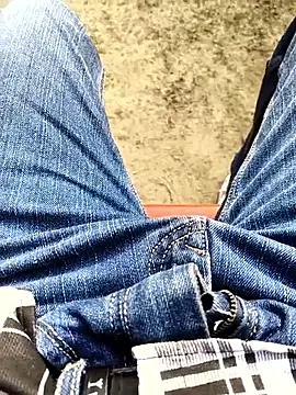 OmeningFurorji online show from February 6, 10:45 am