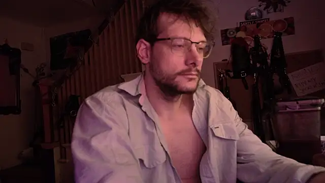 MasterDaddyCool online show from April 29, 3:11 am