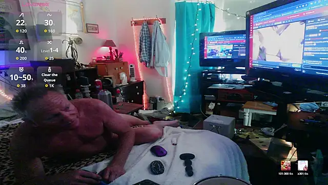 Pussyeat2please online show from April 25, 1:41 pm