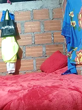 Snapshot of Tattoboy19cm chatting on November 1, 10:58 pm Tattoboy19cm online show from November 1, 10:58 pm