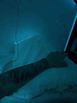 XTLUIS online show from September 30, 5:46 am