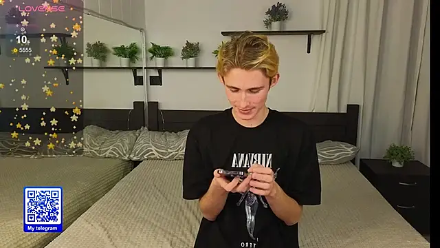 tommy XXX online show from October 22, 3:49 pm