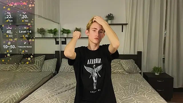 tommy XXX online show from October 24, 8:21 pm