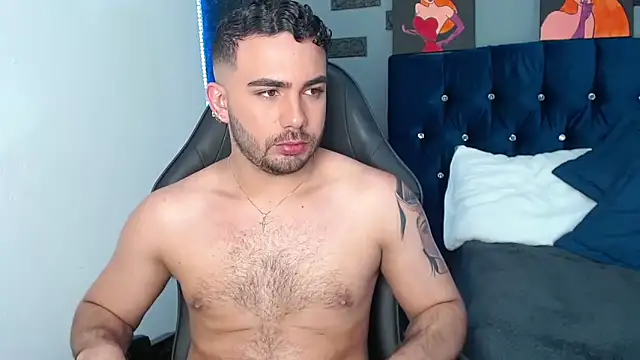 Snapshot of adamhairy chatting on September 26, 8:39 pm adamhairy online show from September 26, 8:39 pm