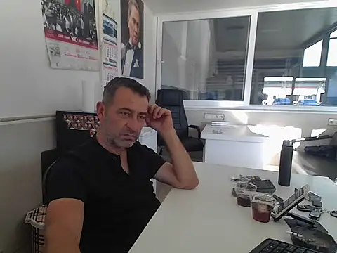 Snapshot of rafasilva3535 chatting on September 25, 2:05 pm rafasilva3535 online show from September 25, 2:05 pm