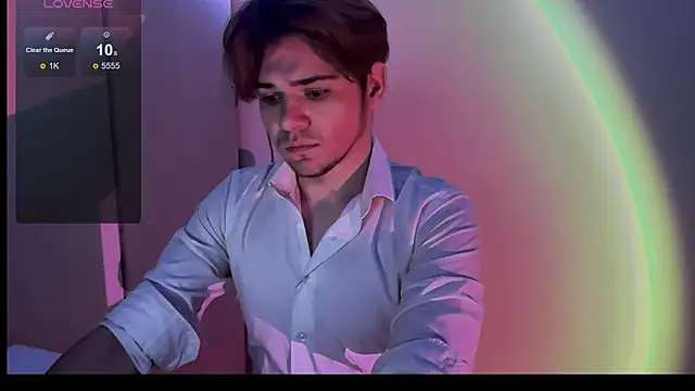 1RobertTT online show from October 6, 8:46 pm