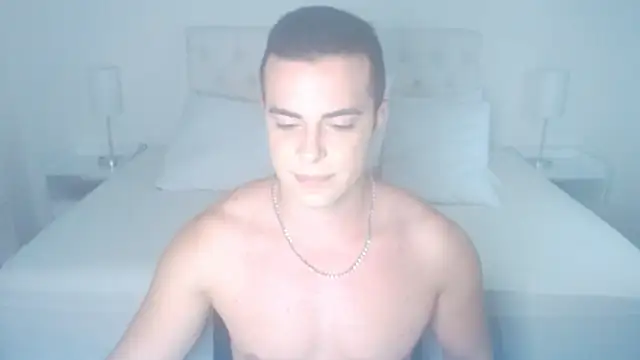 Snapshot of mr_hunterx chatting on October 13, 2:50 am mr hunterx online show from October 13, 2:50 am