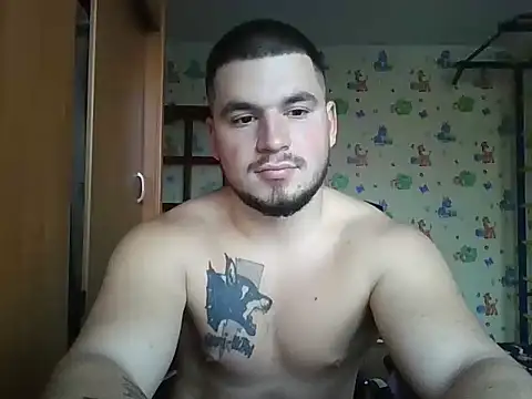 chiraq1945 online show from November 12, 5:24 am