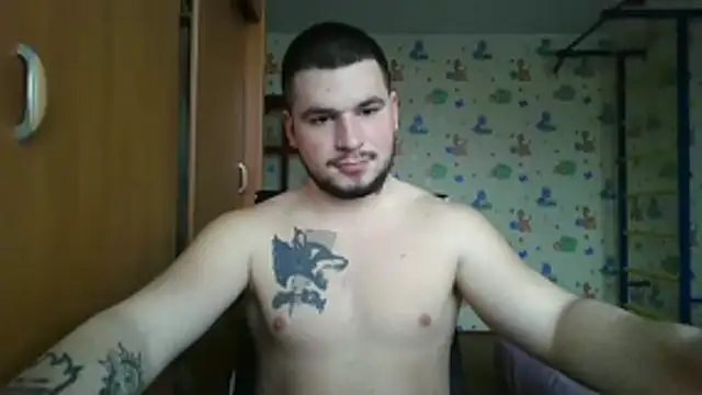 chiraq1945 online show from December 14, 8:10 am