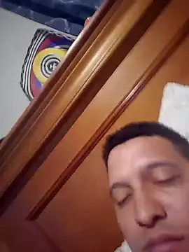 Leannel26 online show from March 22, 2:00 pm