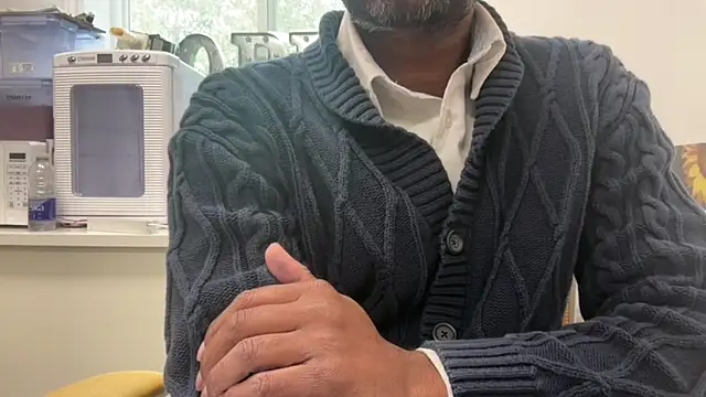 pranastro00 online show from October 17, 4:11 pm