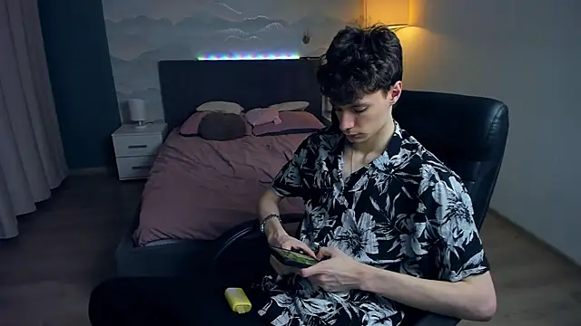 Edvard Blare online show from October 29, 2:31 pm