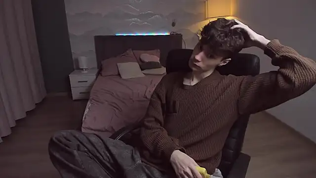 Edvard Blare online show from October 25, 4:42 pm