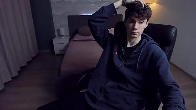 Edvard Blare online show from October 31, 5:05 pm