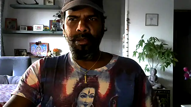 frenchblackc31 online show from March 27, 5:58 pm