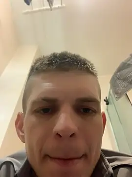 macho1347 online show from April 27, 4:53 am